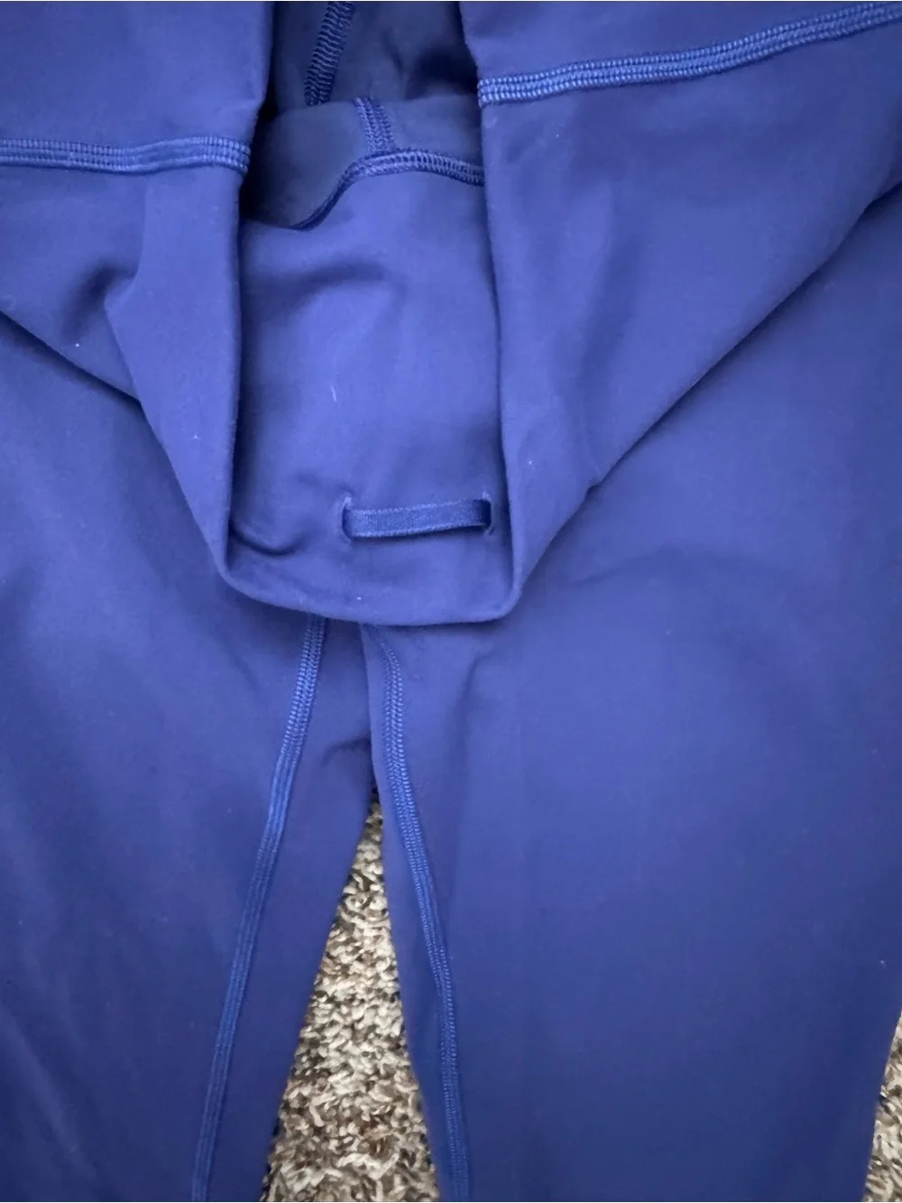 lululemon athletica size 6 Deep Blue Performance Leggings 25”
